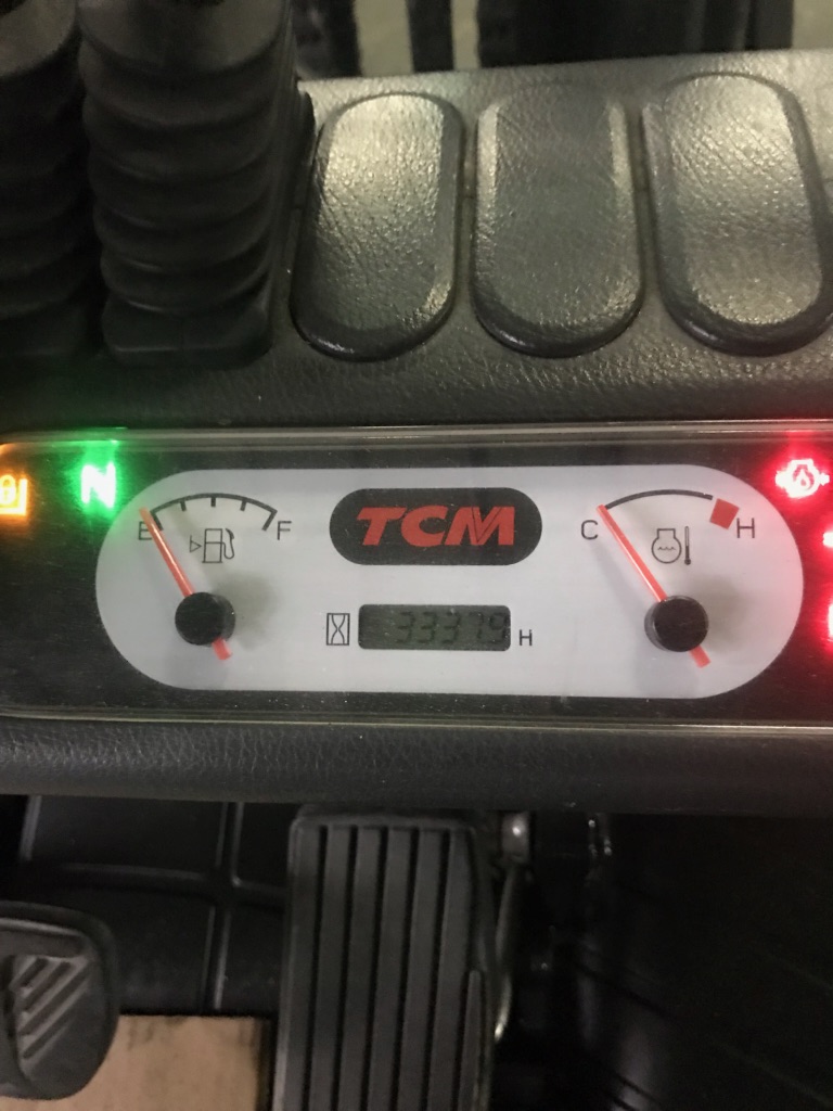 TCM(ユニキャリア）FD25T4